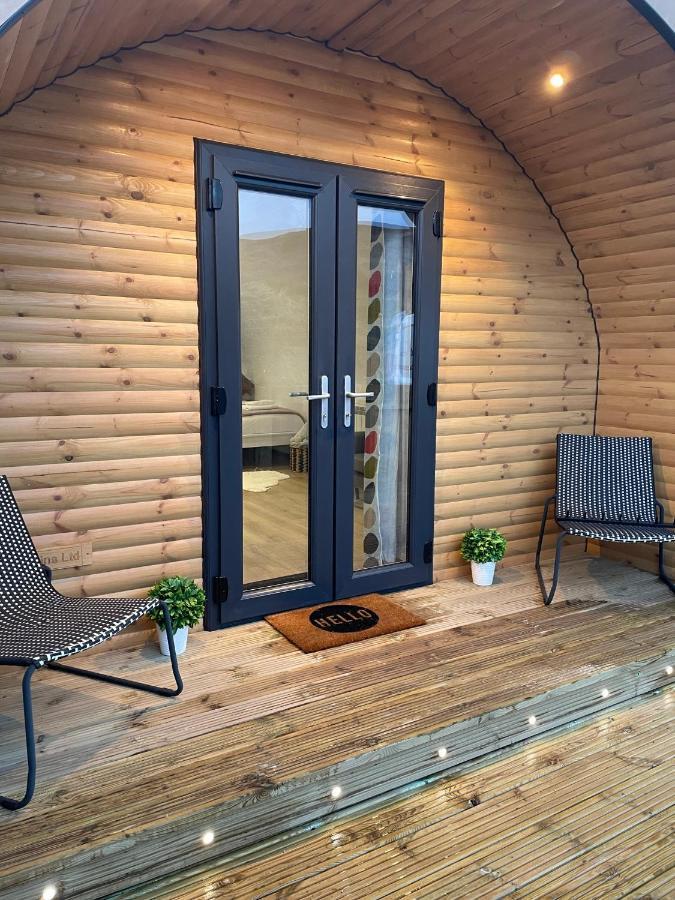 Apex Studio Pod & Jacuzzi Bath Форт Уилям Екстериор снимка