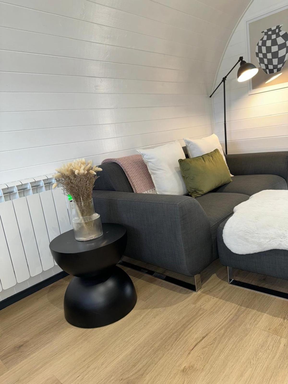 Apex Studio Pod & Jacuzzi Bath Форт Уилям Екстериор снимка